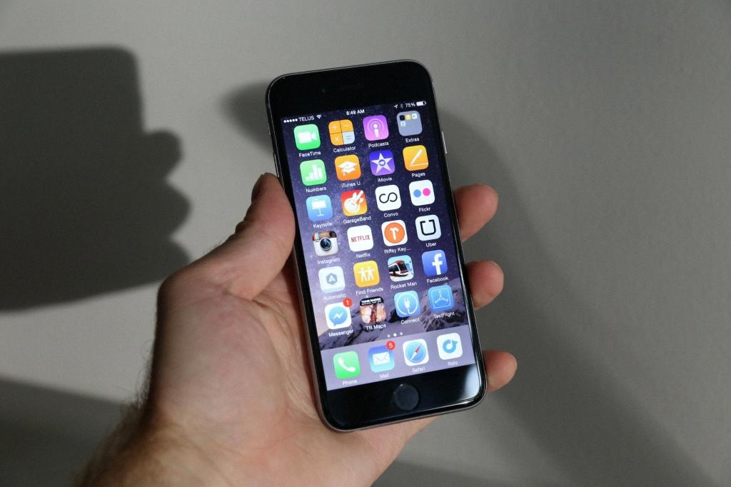 how to change theme on iphone 6