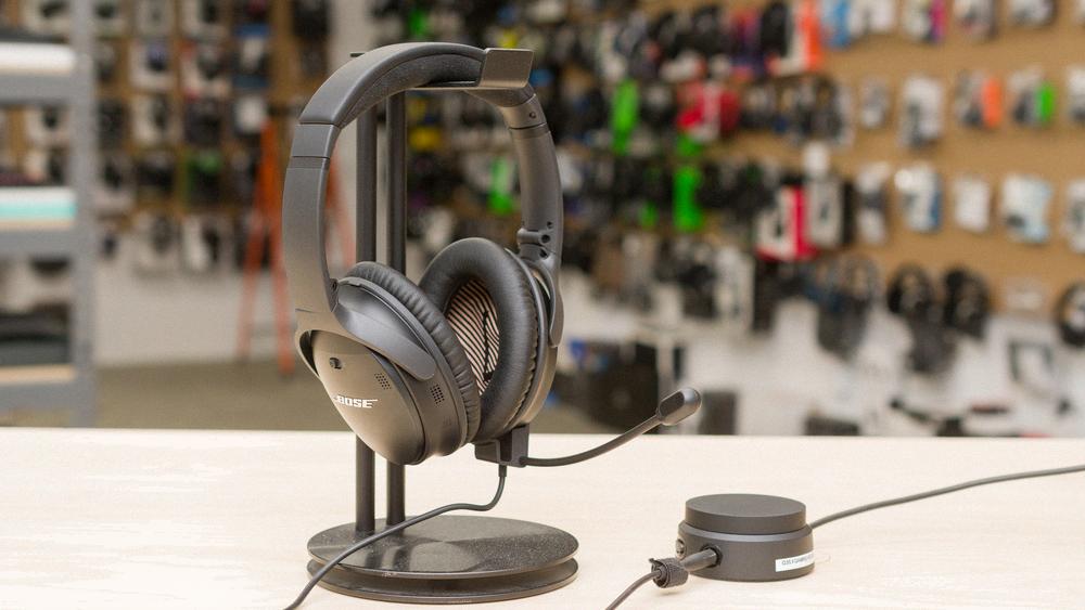 how to charge my bose wireless headphones
