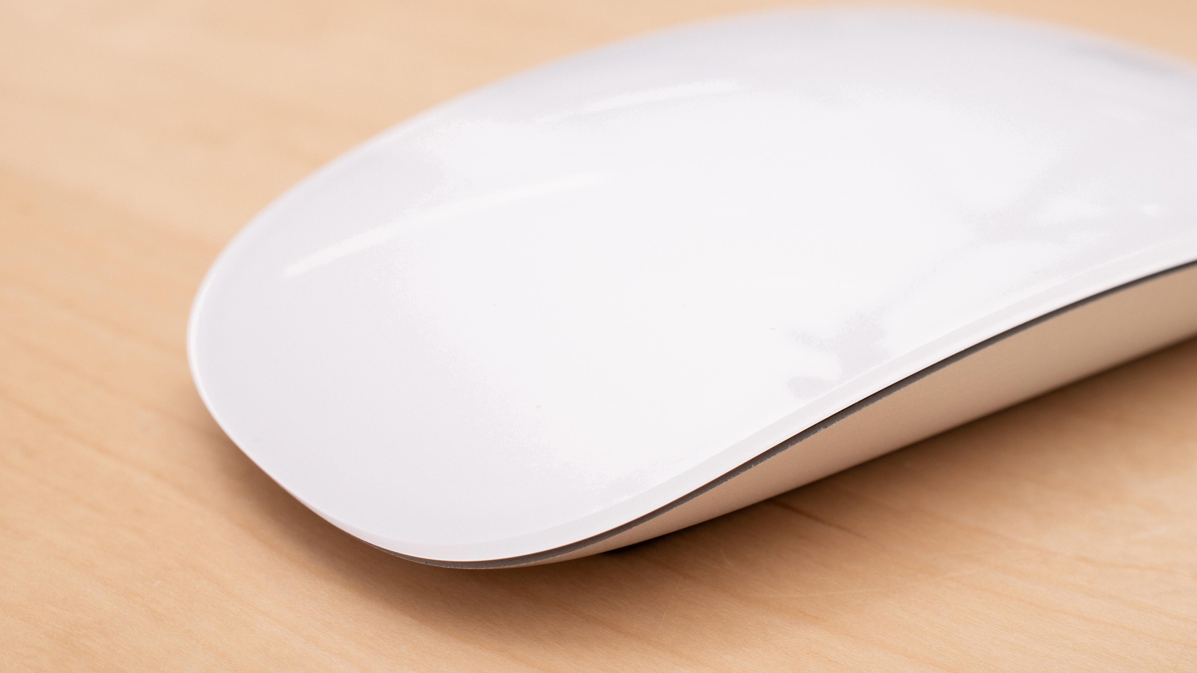 how to open magic mouse