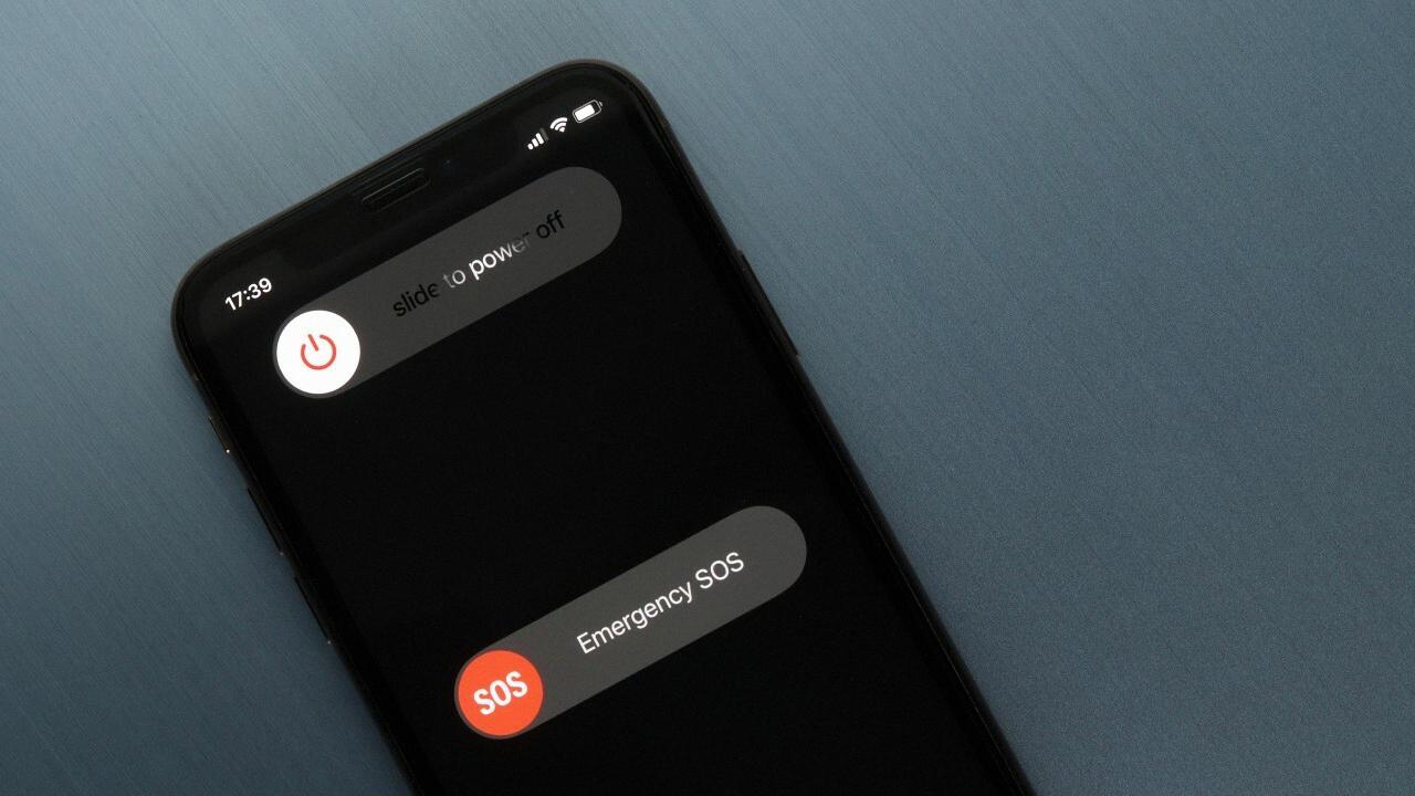 how to turn your phone off when it