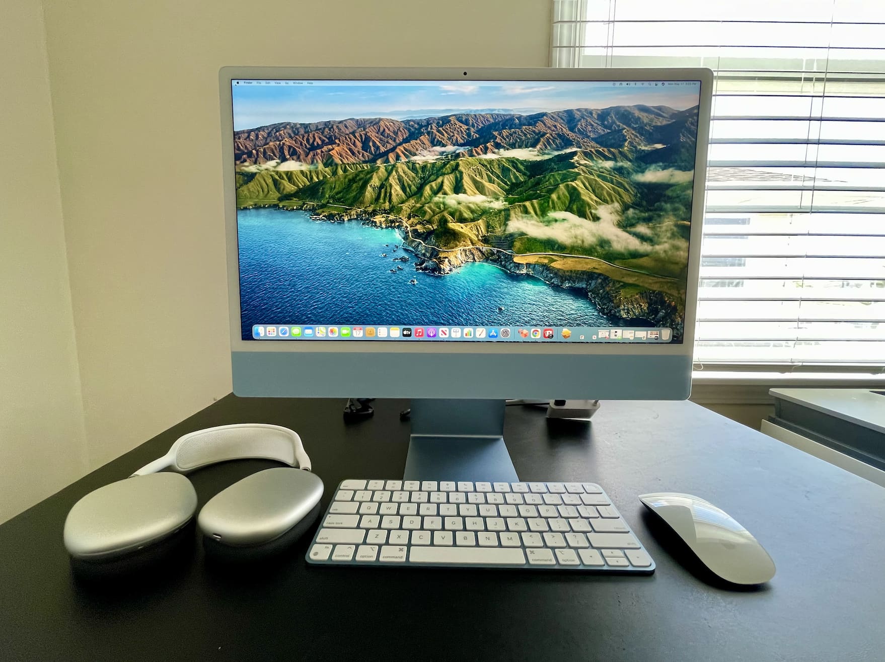 Do iMacs Desktop Computers Have Fans? 3