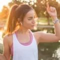 How To Make Airpods Stay In Ear While Running 17