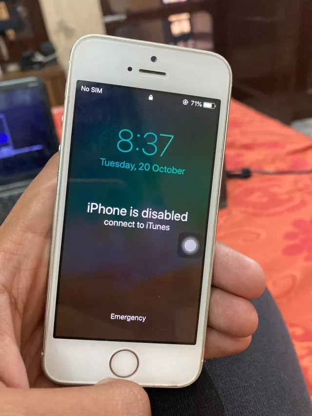 How To Fix Your Disabled iPhone 5C 9