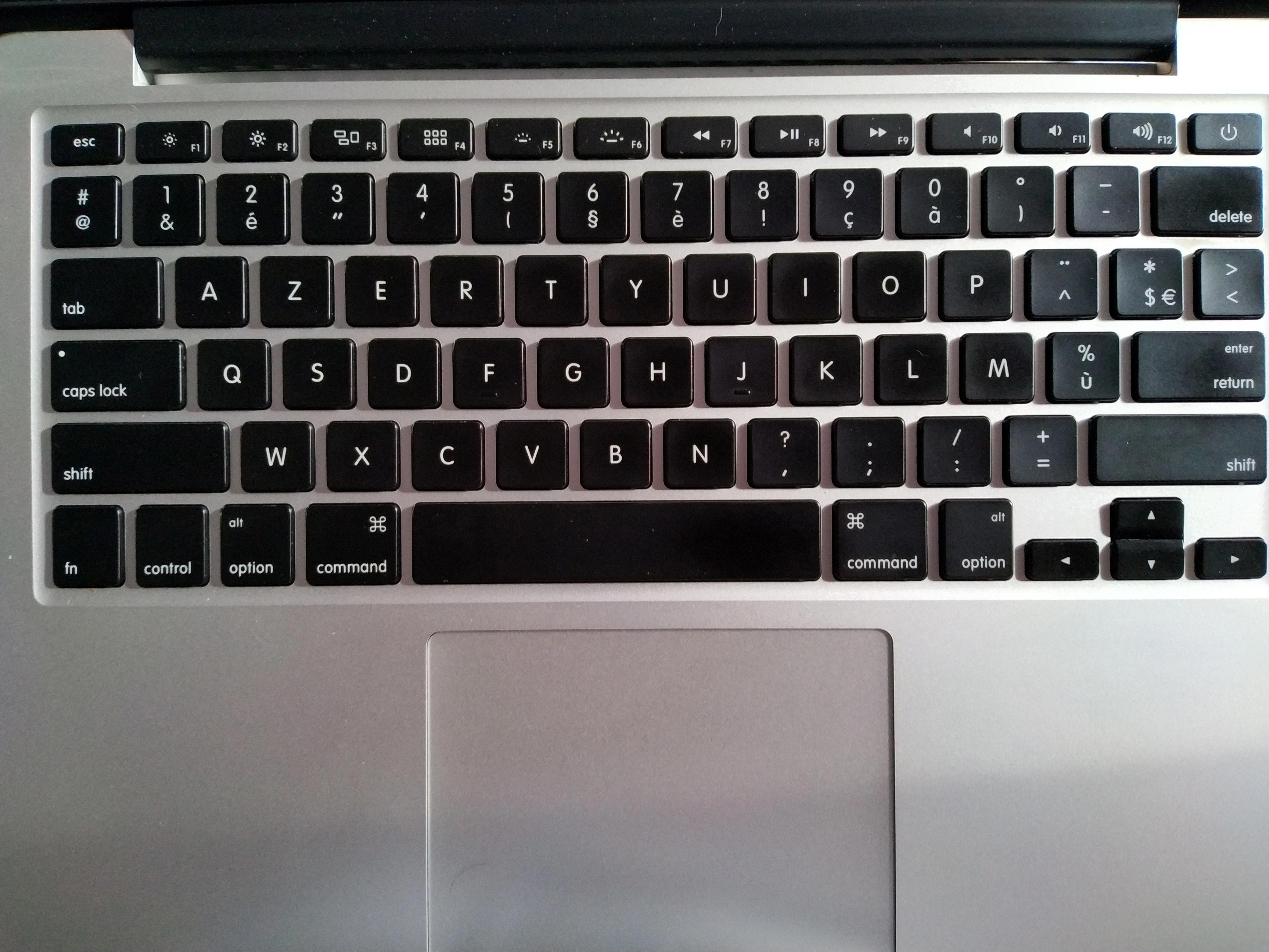How To Clean Oil From Your Macbook Keyboard 1
