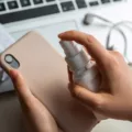 How To Clean Your Phone Case Rubber 5