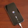 How To Restart Your iPhone With iTunes 9