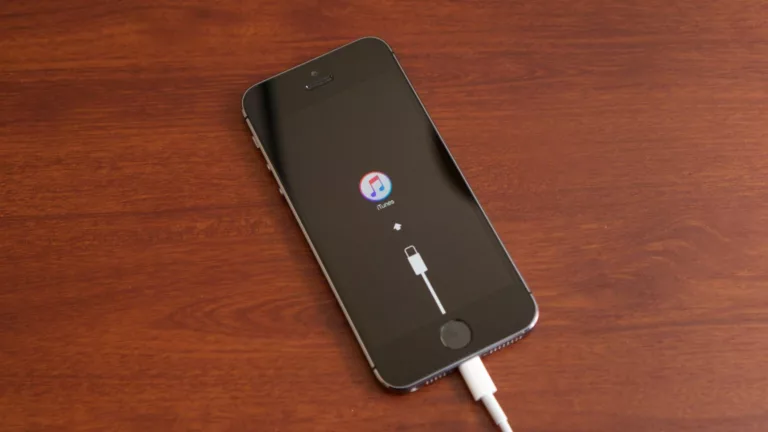 How To Restart Your iPhone With iTunes 11