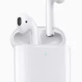 How To Turn Off Your Airpods To Save Battery 1