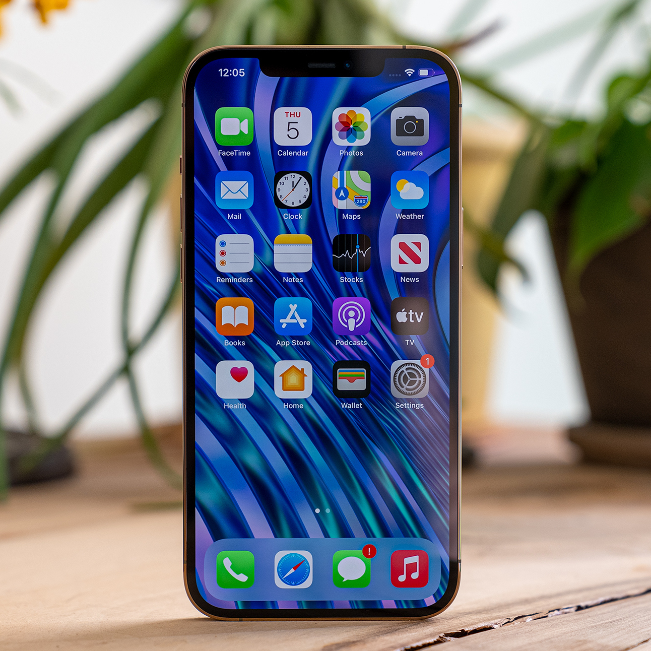 how to restart iphone 12 pro max without screen