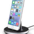 How To Charge Your iPhone 7 Without a Charger 9