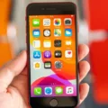 How To Set A Live Wallpaper On Your iPhone Se 2020 15