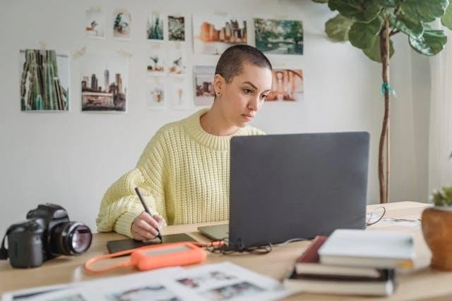 A Guide to Drawing on a Macbook Pro 7