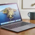 How To Turn On New Macbook Air 2020 9
