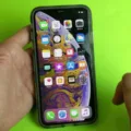 How To Use Siri On iPhone XS Max 5
