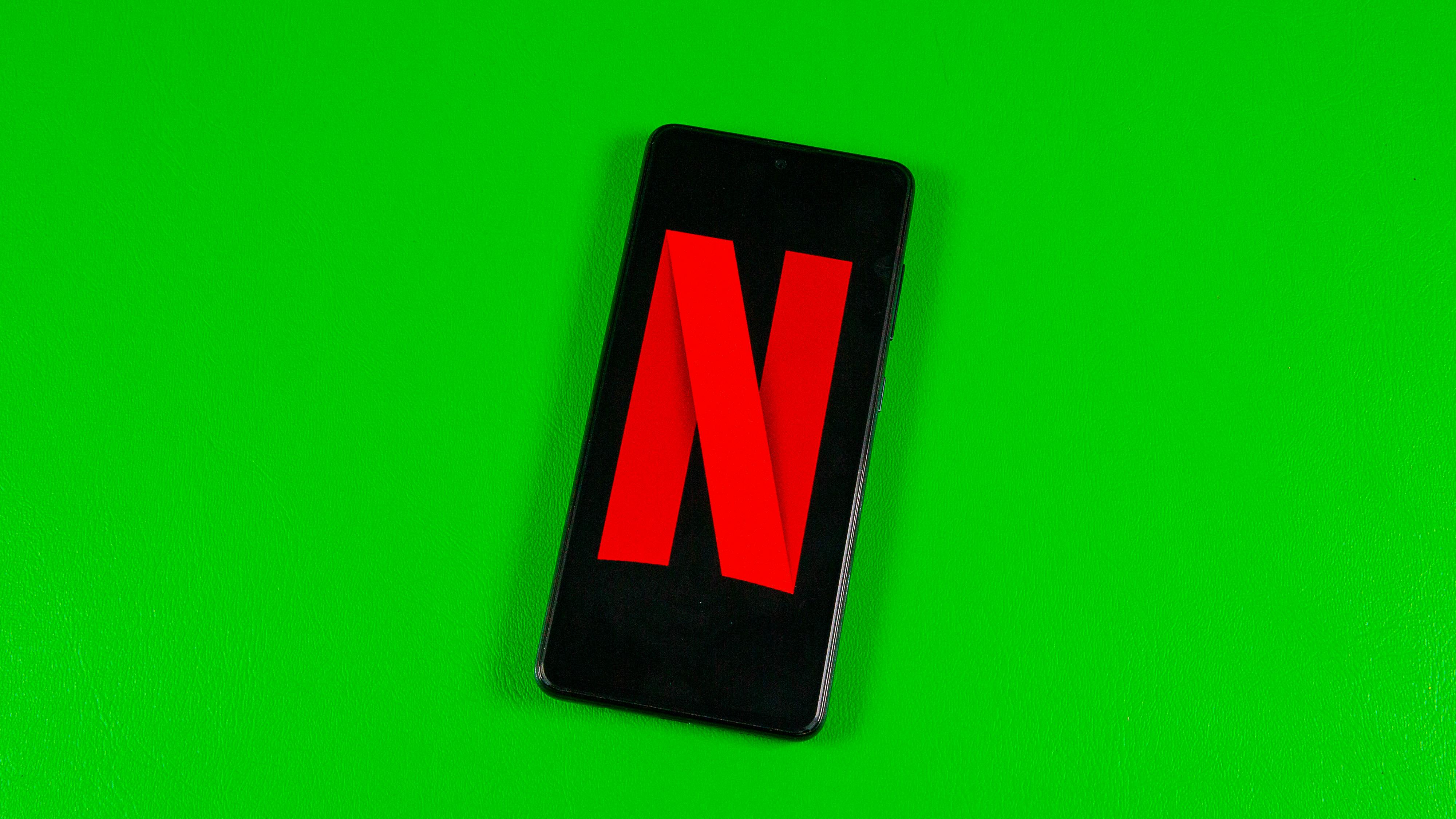 how many shows are on netflix