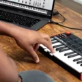 How To Use Akai Mpk Mini 9