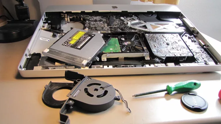 How to Clean Your iMac Fan 5