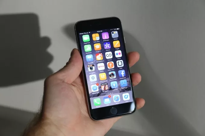 How to Fix Your Dead iPhone 6 That Won't Charge 17