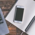 How To Change Status Bar On iPhone 7
