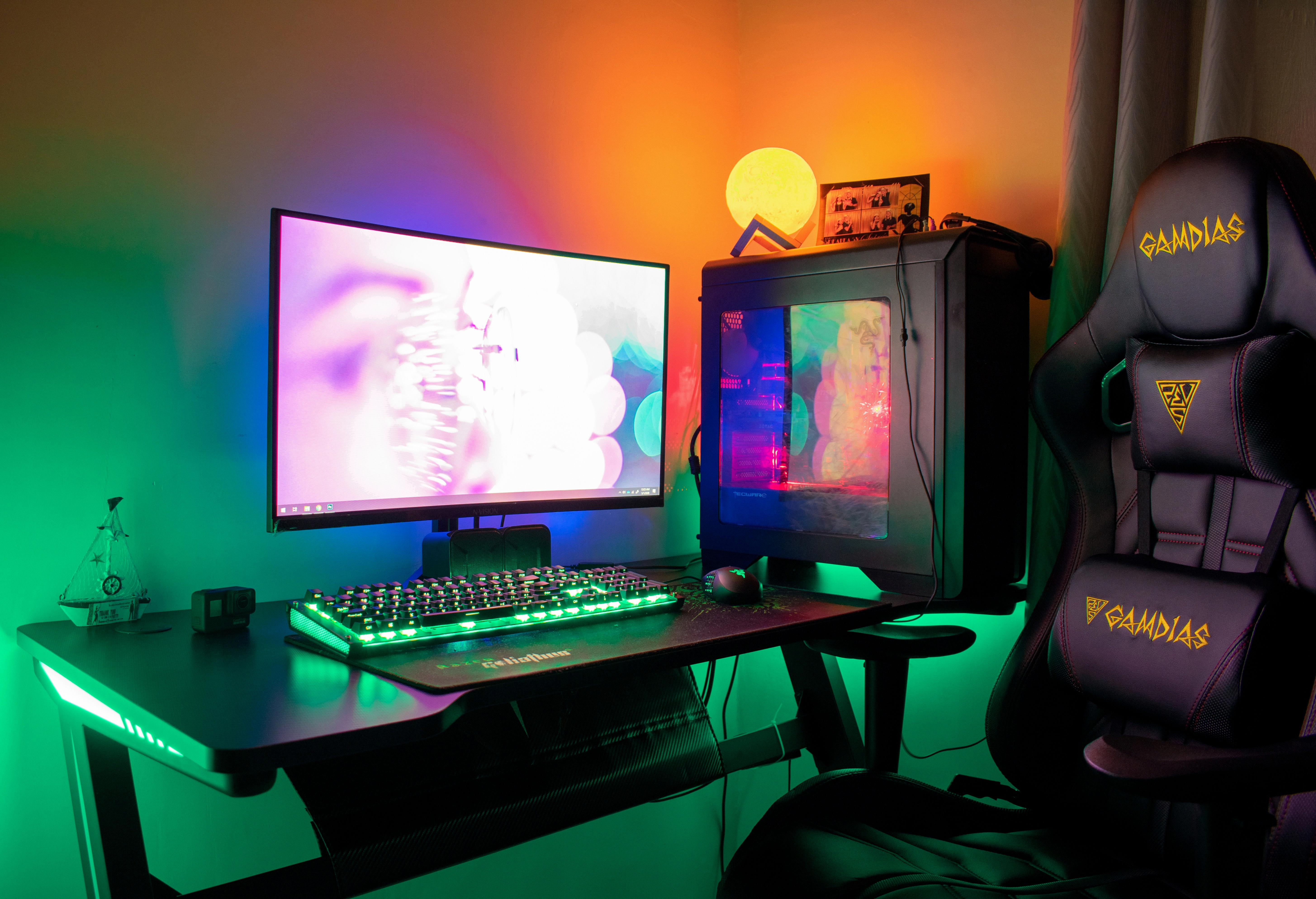 The Ultimate 240 FPS Gaming PC for COD Warzone 7