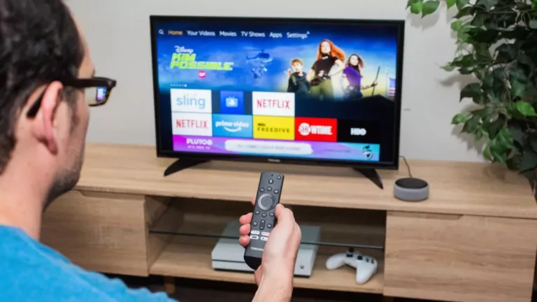 The Best 32-Inch TVs for Your Home 15