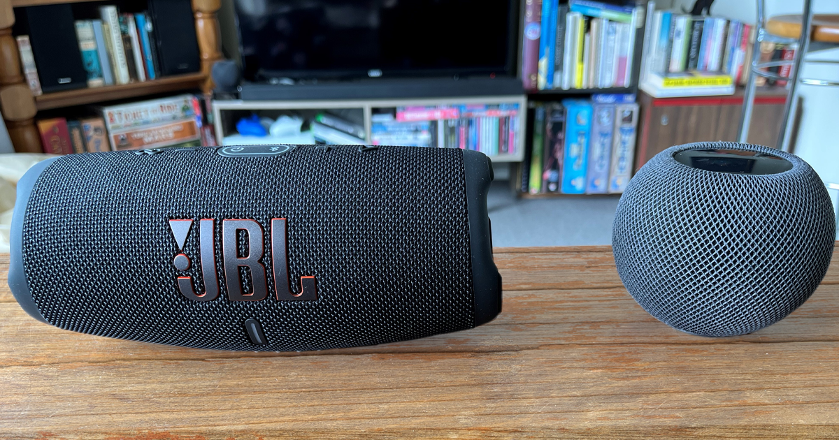 JBL vs HomePod: Which Smart Speaker is Right for You? 2 JBL vs HomePod: Which Smart Speaker is Right for You? 1