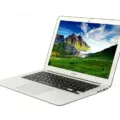 A Comprehensive Review of MacBook Air 13 A1466 11