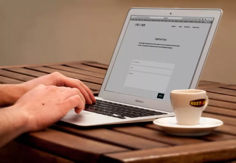 How to Adjust Your MacBook Air Logo Light Settings? 11