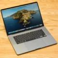 How to Clean Your Macbook Screen? 5