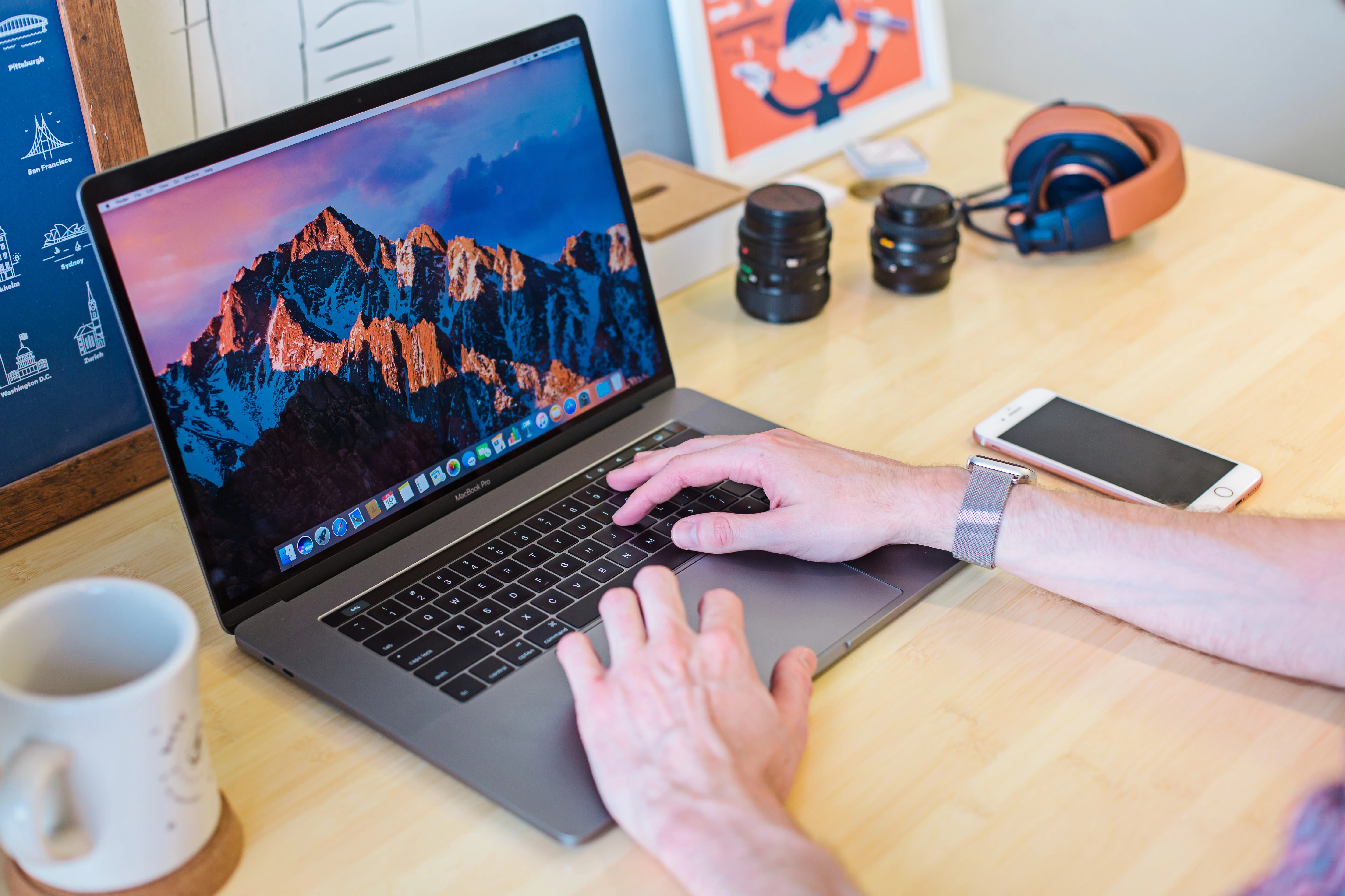 How to Adjust Your Mac's Screen Saver Time and Date 9