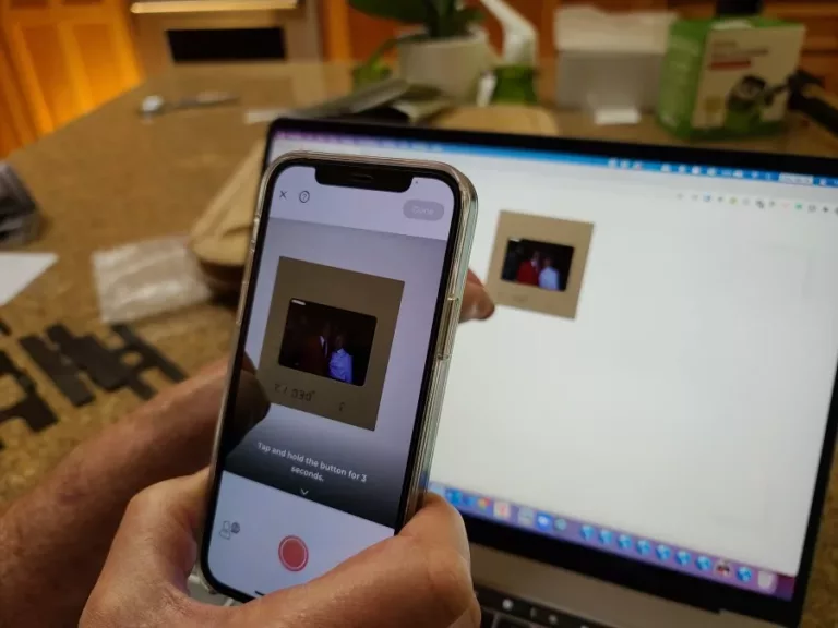 How to Scan Slides with Your iPhone? 9