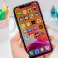 How to Unlock Your iPhone When Voiceover Won't Let You Enter the Passcode 3
