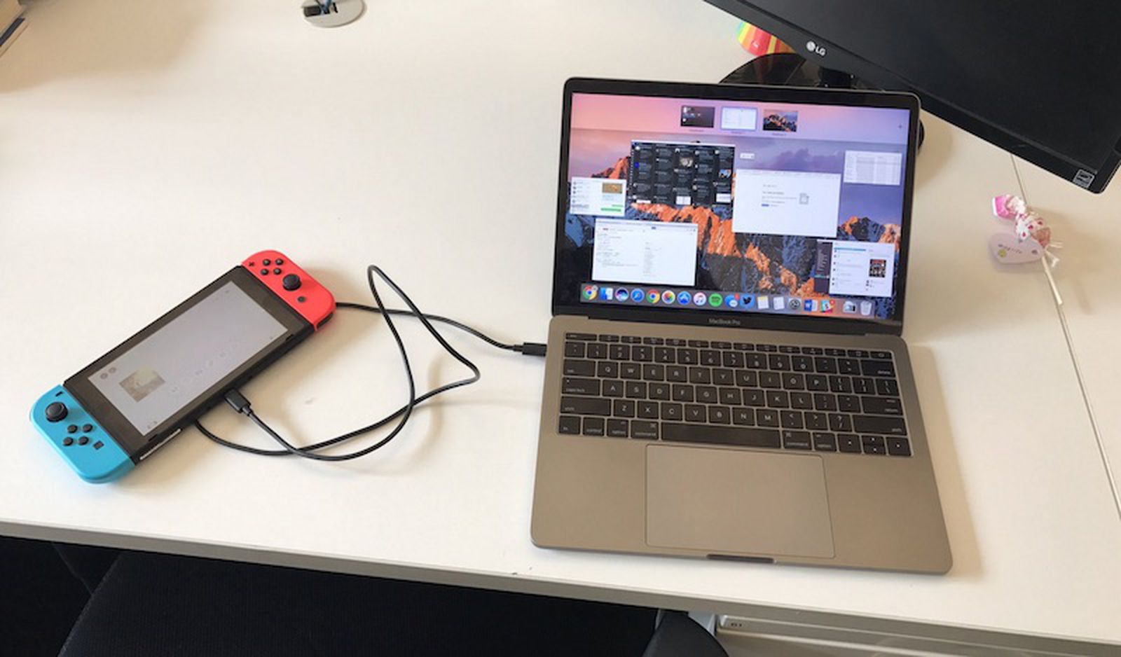 How to Use Your MacBook Pro As a Monitor for Nintendo Switch? 1