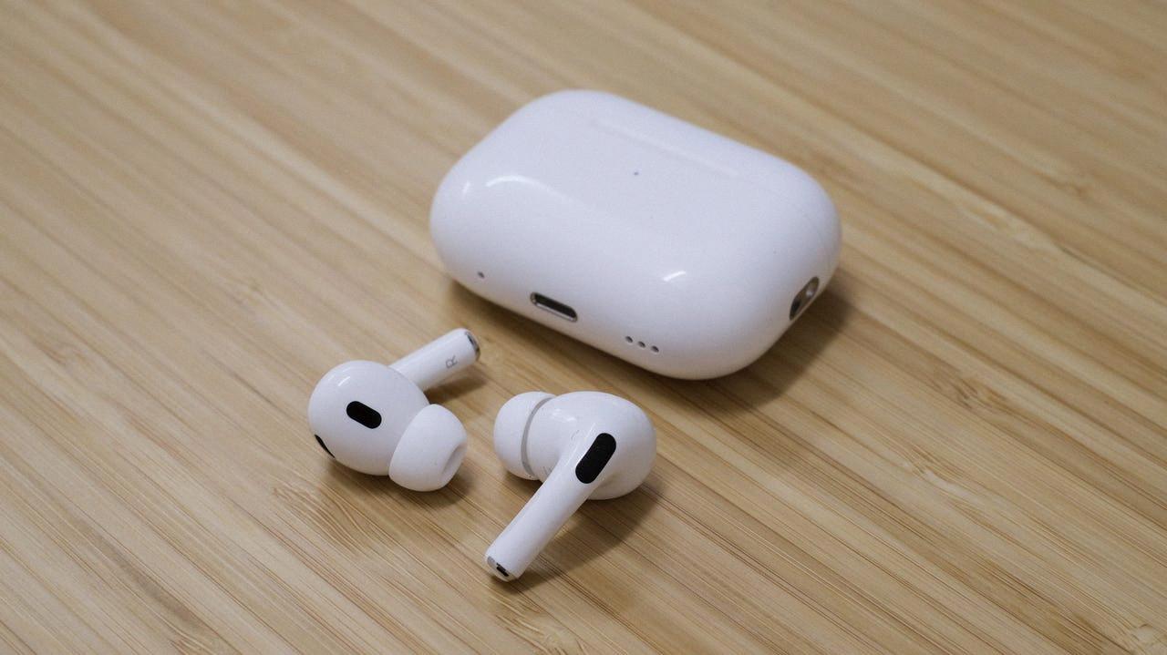 how far can airpods be away from case