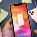 How to Turn Off Your iPhone 11's Flashlight? 13