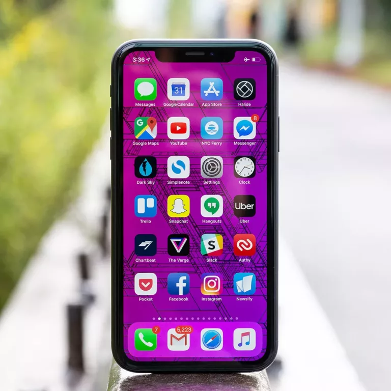 How to Track Your iPhone XR? 13