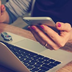How To Turn On Content Sharing On iPhone