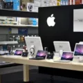 Comparing Best Buy & Apple Store: Which is Better? 14