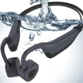 Can Bluetooth Headphones Work Underwater? 17