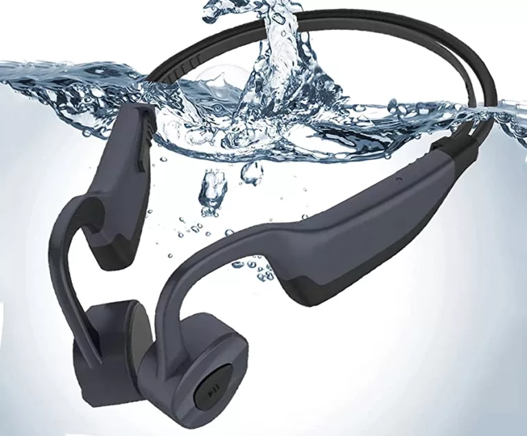 Can Bluetooth Headphones Work Underwater? 15