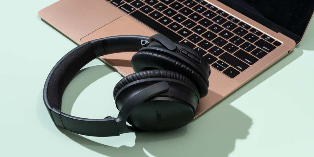 How to Connect Bluetooth Earphones to Your PC? 1