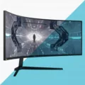 A Comprehensive Review of Curved Monitors 11