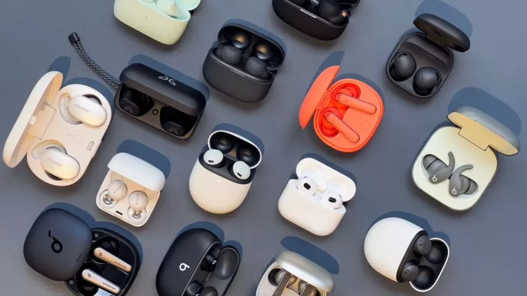 Top 17 Headphone Brands in 2023 9