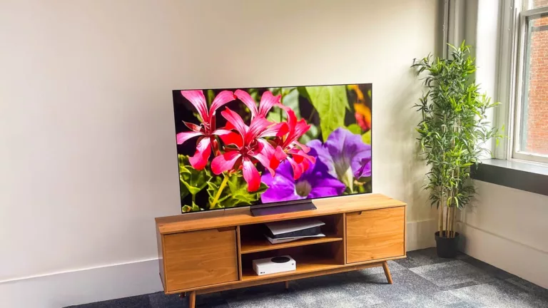 How to Turn On LG TV Without Remote? 13