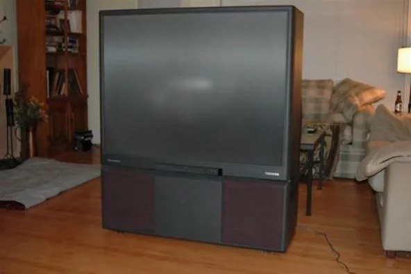 What You Should Do With Your Old Projection TVs? 3