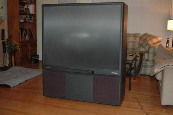What You Should Do With Your Old Projection TVs? 1