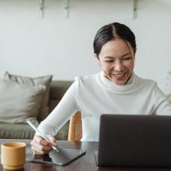 How to Take Handwritten Notes on Your MacBook?