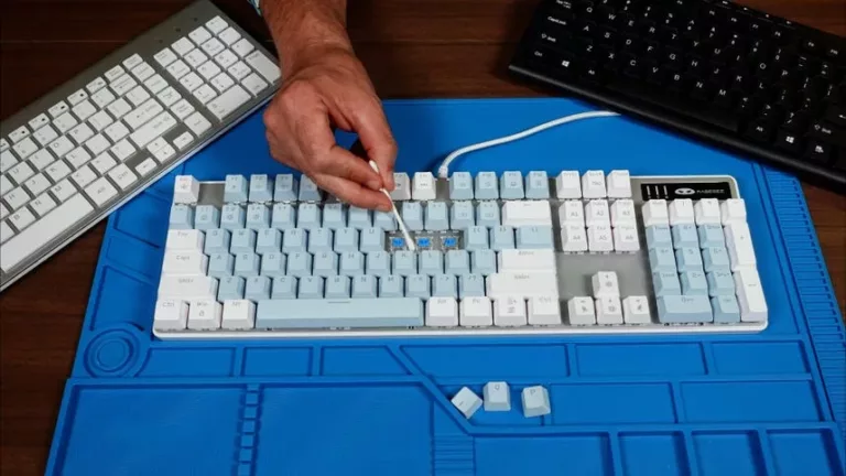 How to Clean Sticky Keyboard Keys? 5
