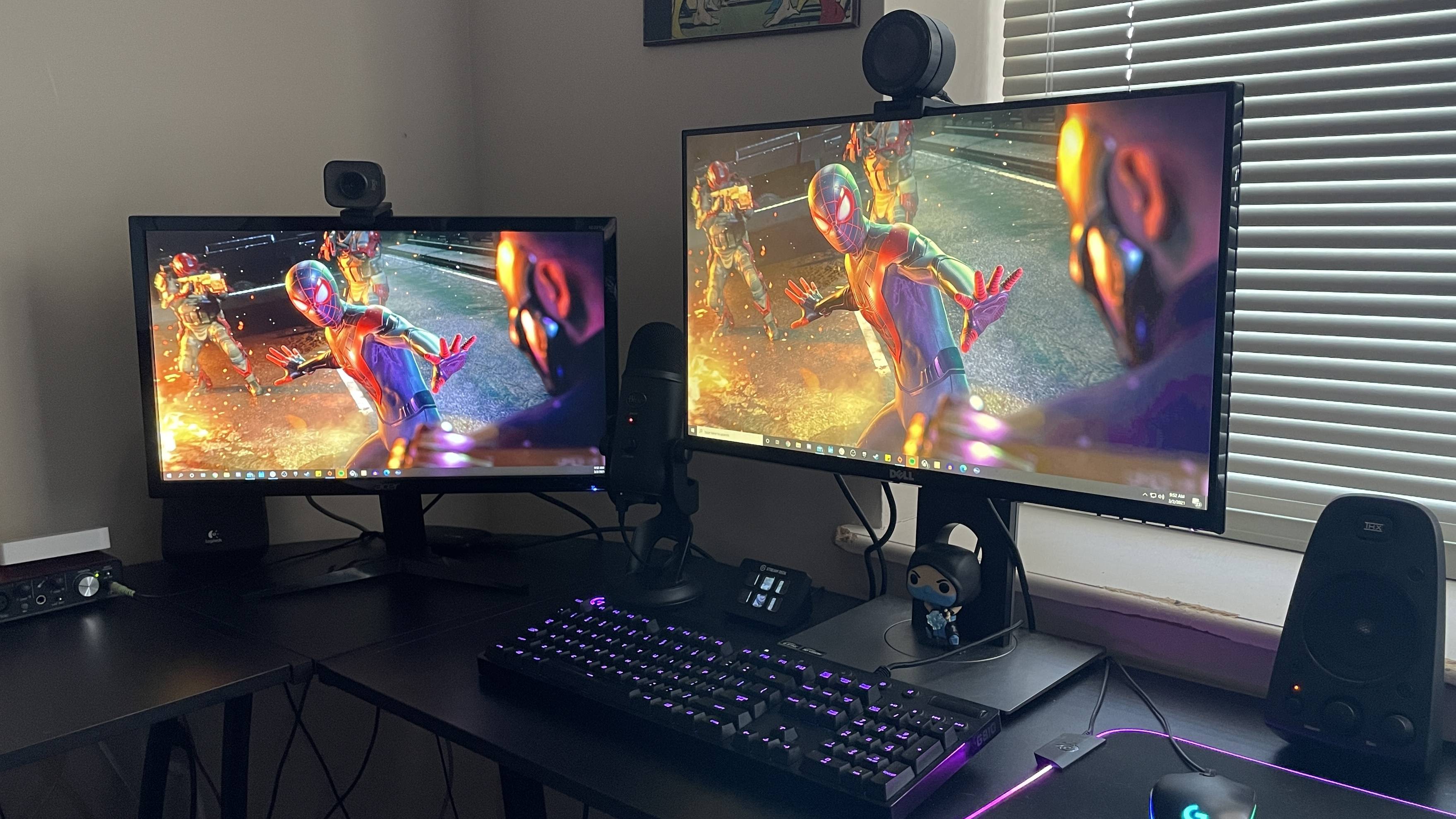 How to Use a VGA Cable for Dual Monitor Setup? 17