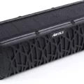 How to Enjoy Music in Water with Solar-Powered Waterproof Speakers? 17
